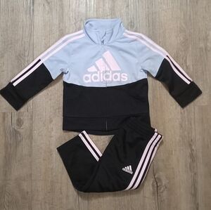Adidas Originals 3 Stripe Girls 2 Piece Track Set Size 12 Months